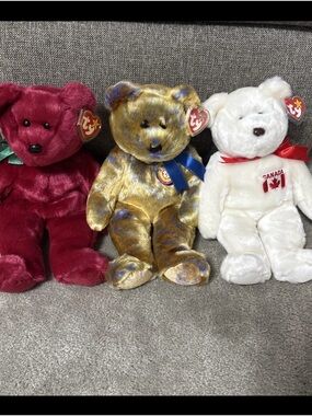 Ty Plush Bears Trio - 1998 Teddy, 1999 Maple, 2000 Clubby III